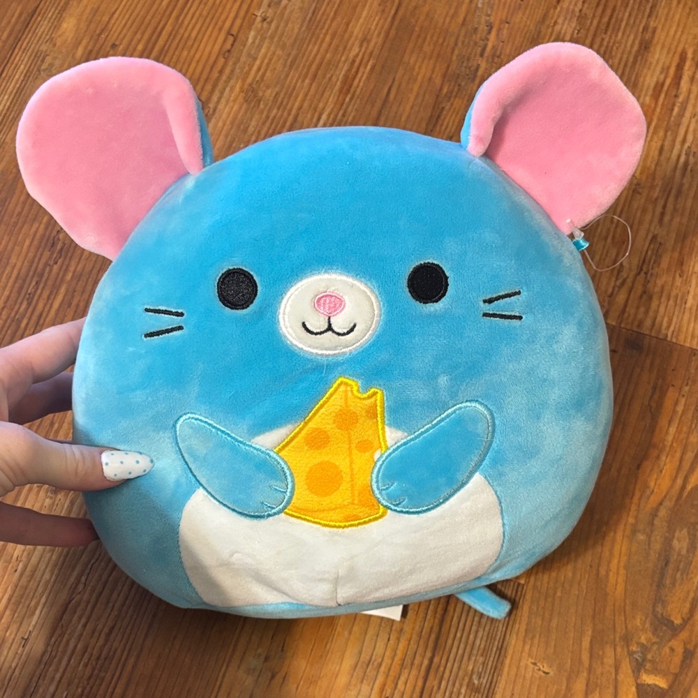 Mouse Squishmellow